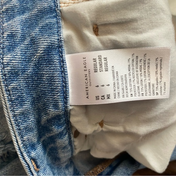 American Eagle Mom Jeans - Picture 5 of 5